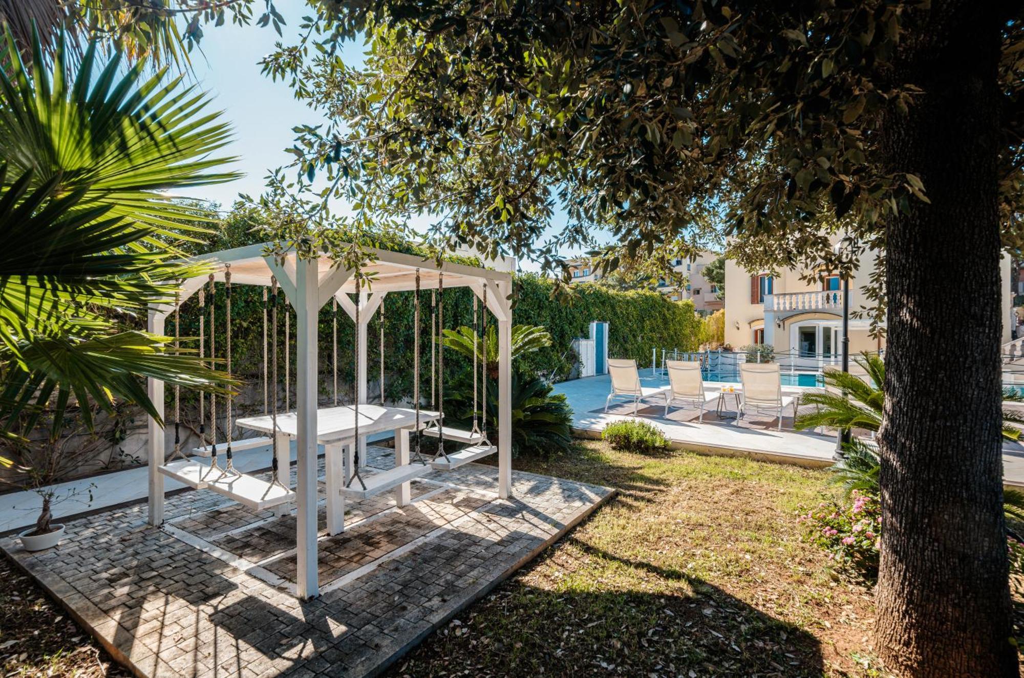 Villa Donna Franca By Sthey Монополі Екстер'єр фото